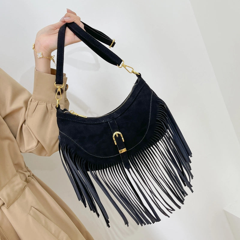 Women's Medium Pu Leather Solid Color Vacation Classic Style Tassel Dumpling Shape Zipper Crossbody Bag