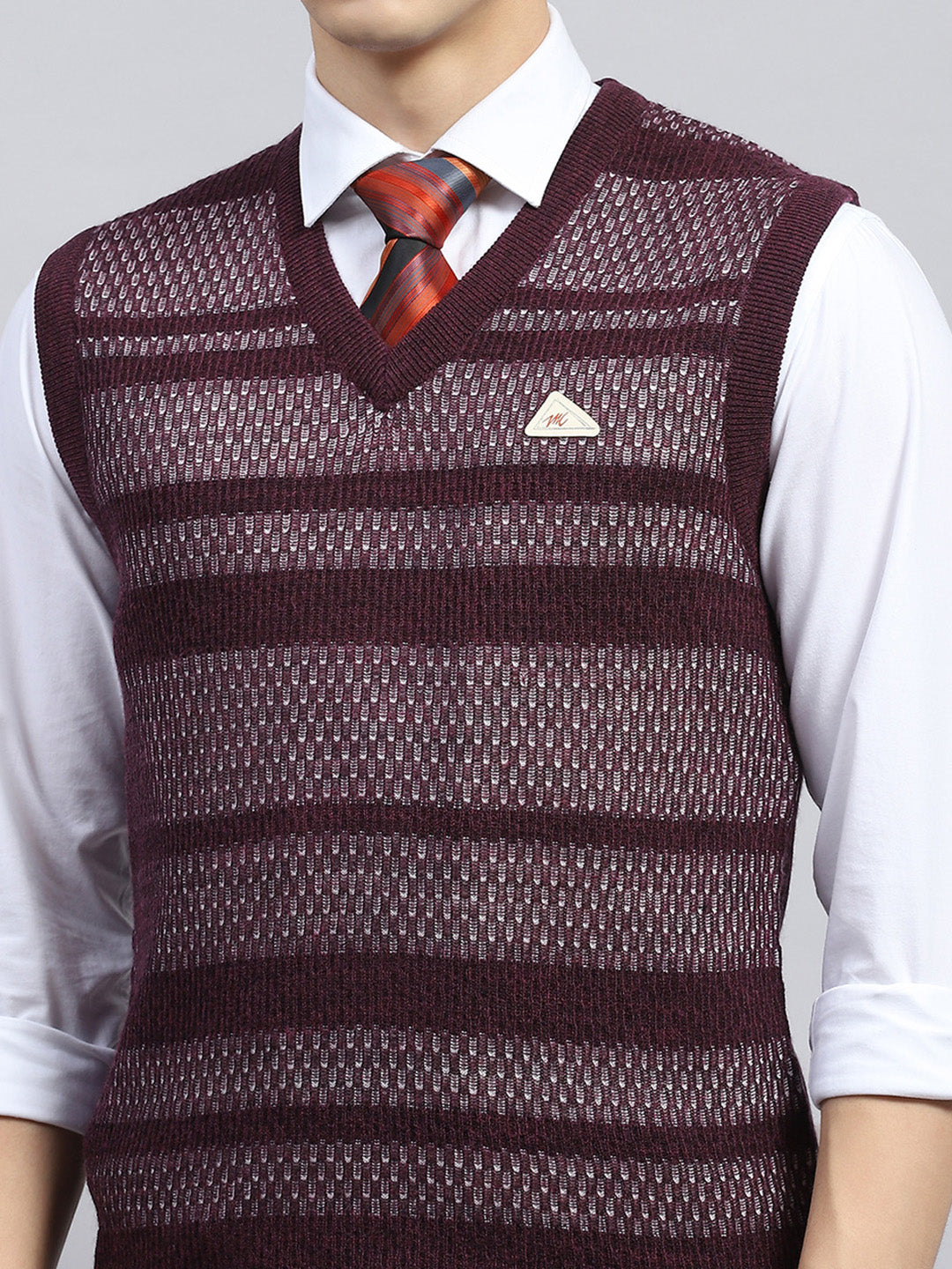 Men Maroon Self Design V Neck Sleeveless Sweater