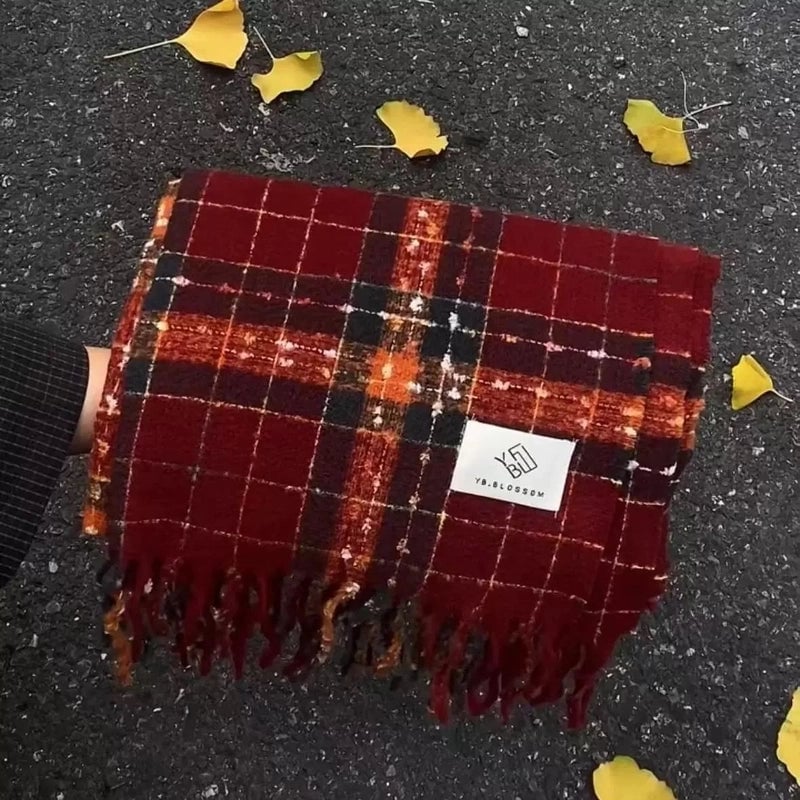 Women's Minimalist Classic Style Solid Color Imitation Cashmere Scarf
