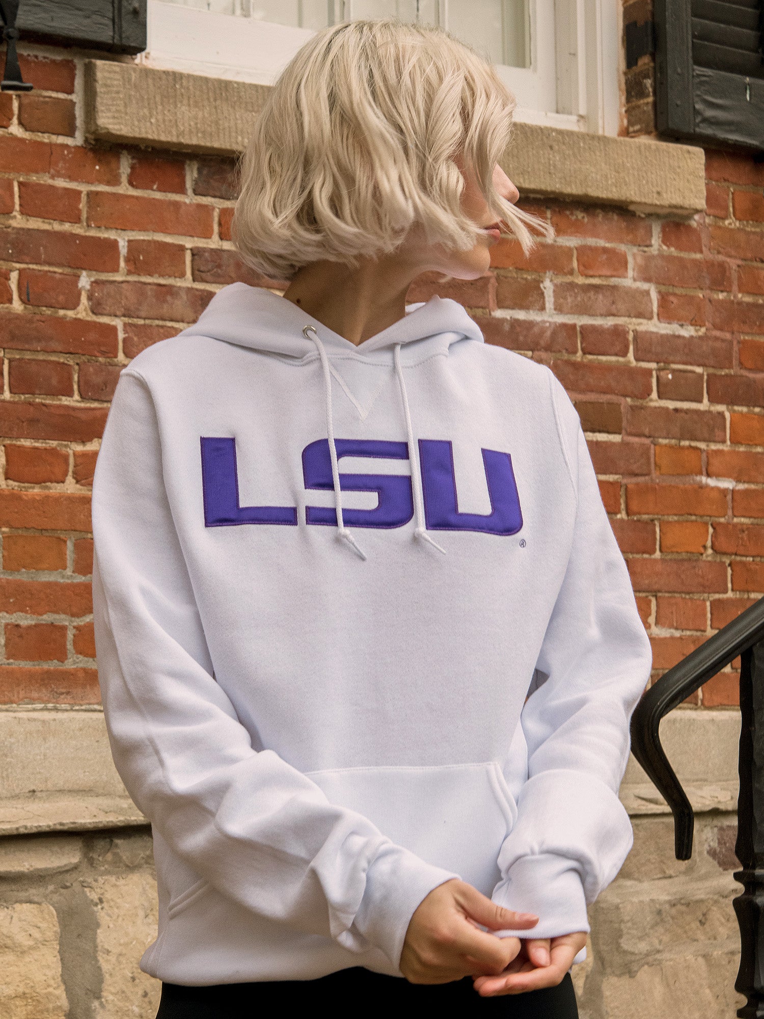 RUSSELL LSU PULLOVER HOODIE