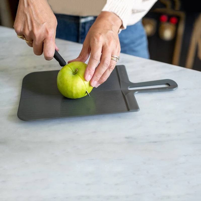 Snap Cutting Board Small - Ash Grey