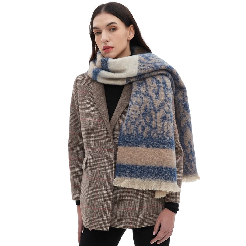 Unisex Casual Minimalist Leopard Polyester Scarf