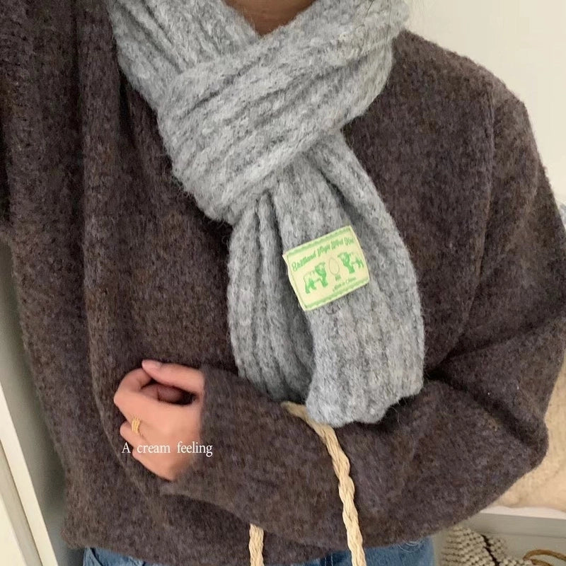 Women's Elegant Solid Color Knit Scarf