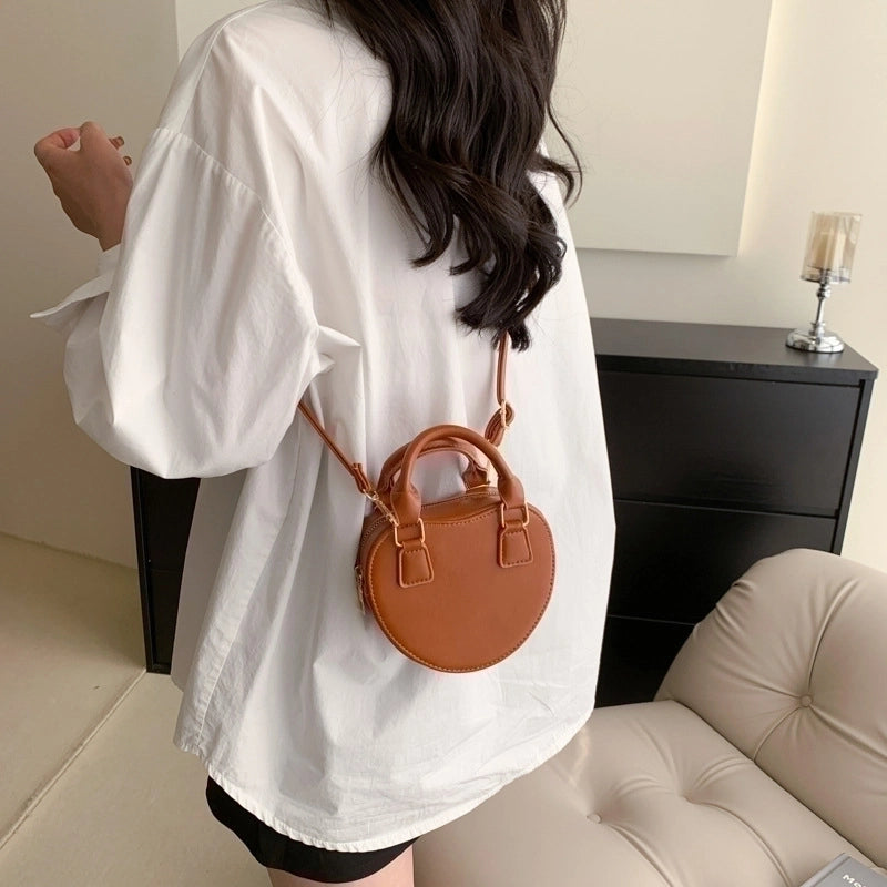 Women's Small Pu Leather Heart Shape Solid Color Streetwear Heart-shaped Zipper Shoulder Bag Handbag Crossbody Bag