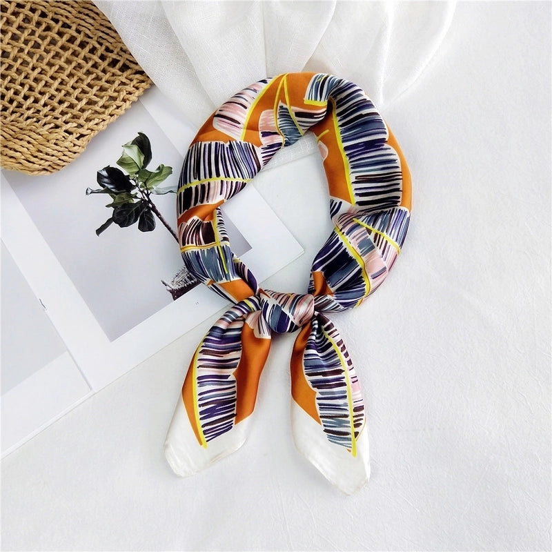 Women's Minimalist Printing Satin Silk Scarf