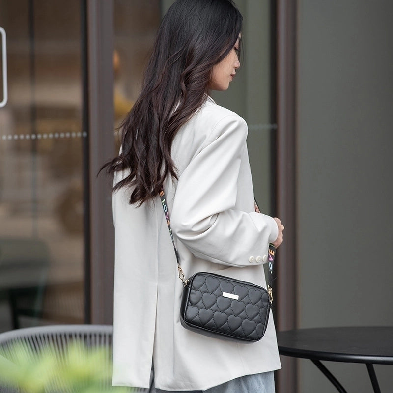Women's Medium Pu Leather Heart Shape Solid Color Basic Square Zipper Shoulder Bag Crossbody Bag Square Bag