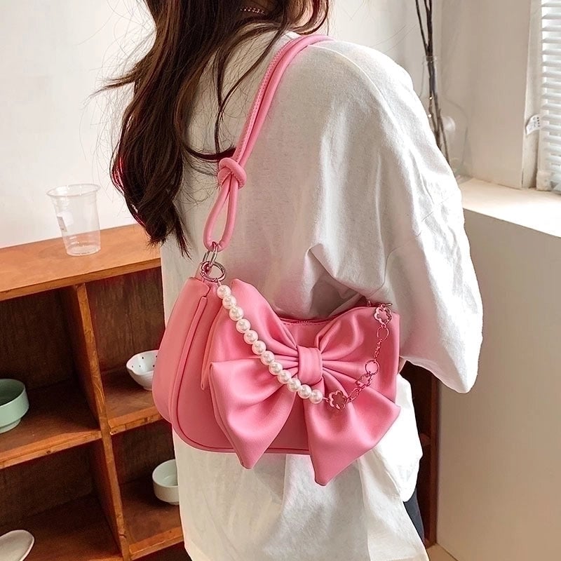 Women's Medium Pu Leather Solid Color Vintage Style Classic Style Zipper Shoulder Bag