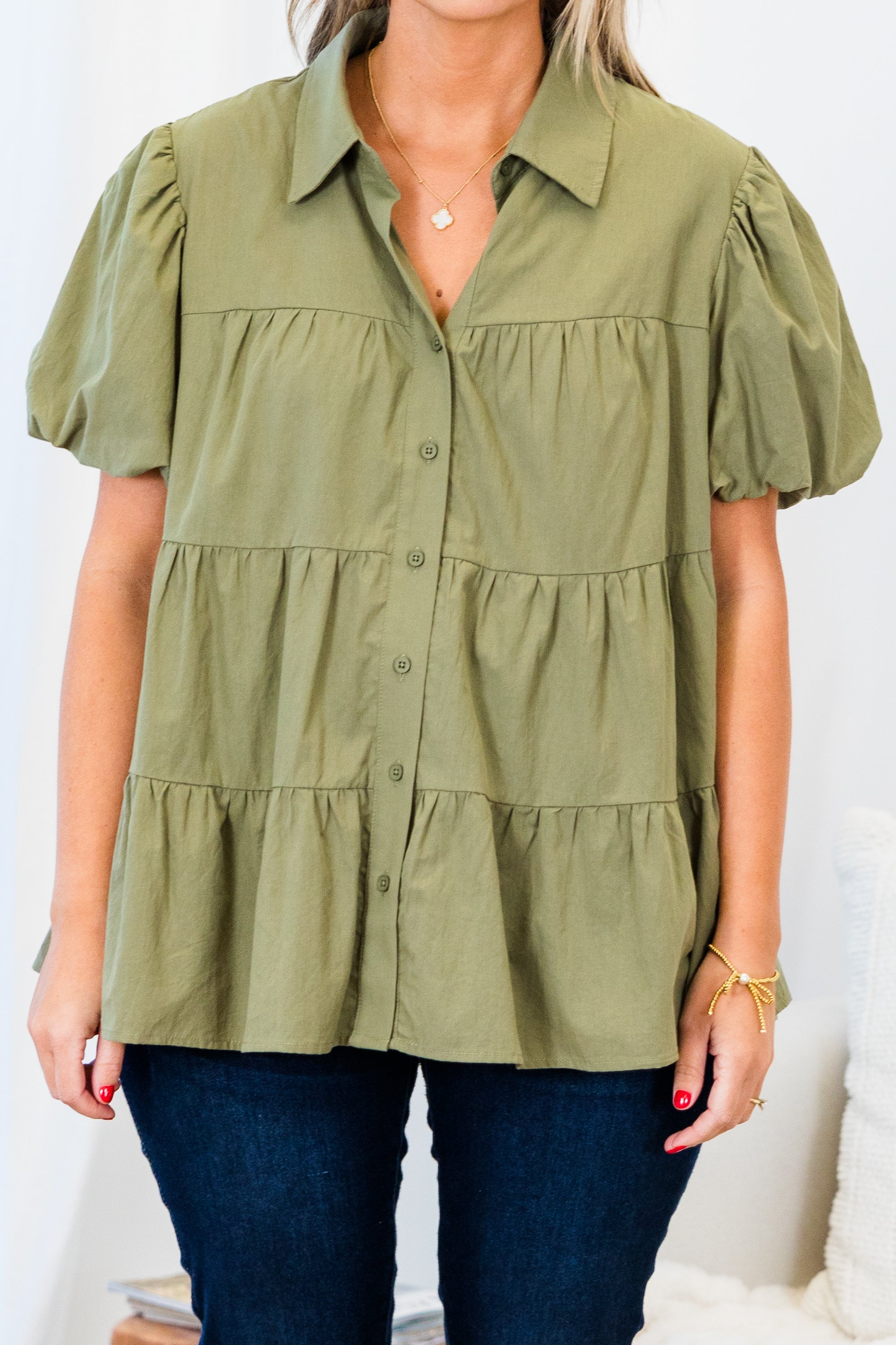 Magnolia Sweetheart Babydoll Top. Olive