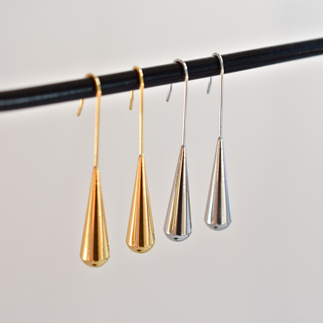 Water drop studs - Gold