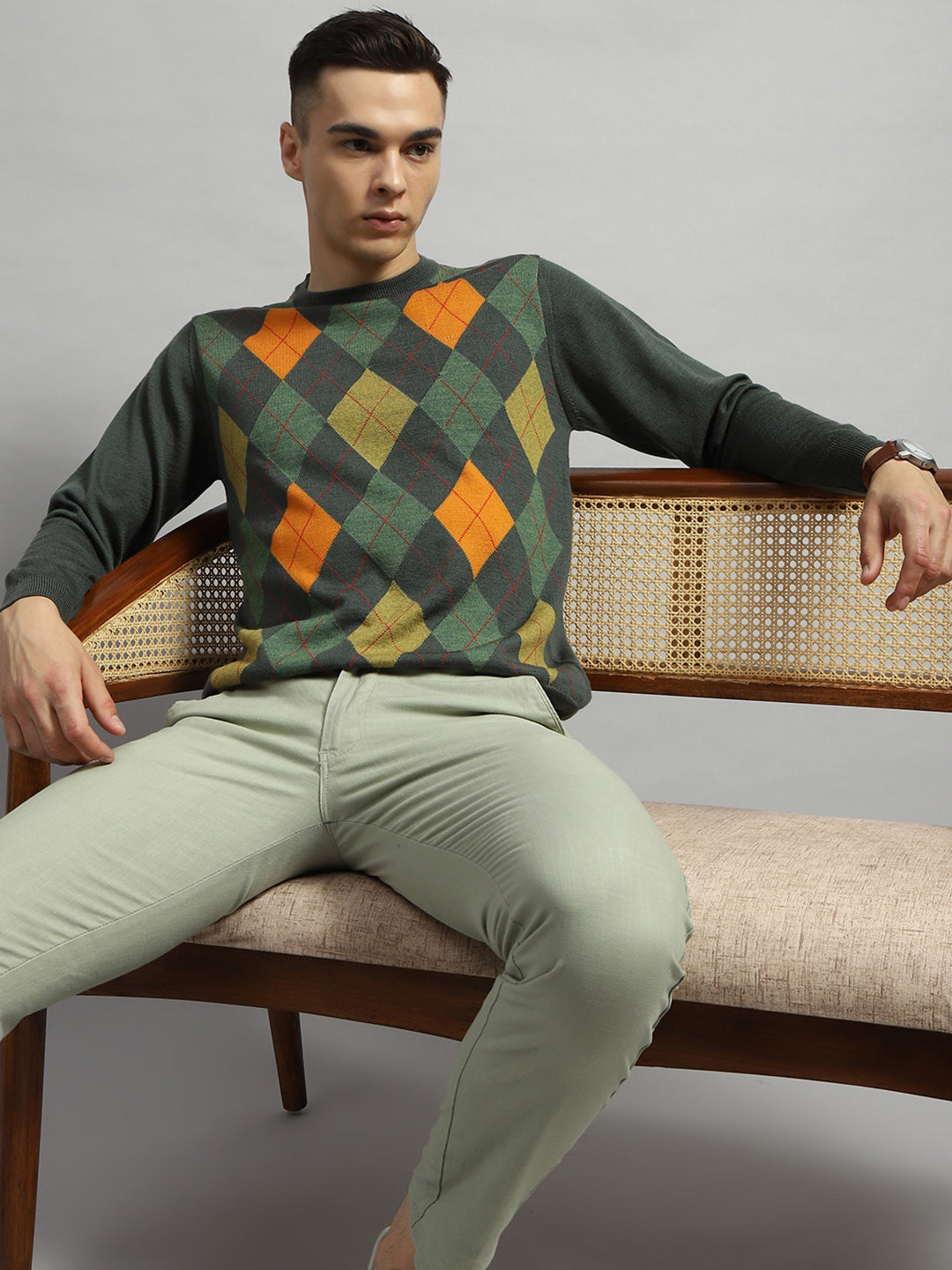 Men Green Geometric Round Neck Full Sleeve Pullover