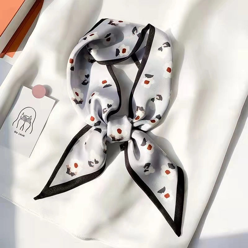 Women's Minimalist Color Block Polyester Printing Silk Scarf