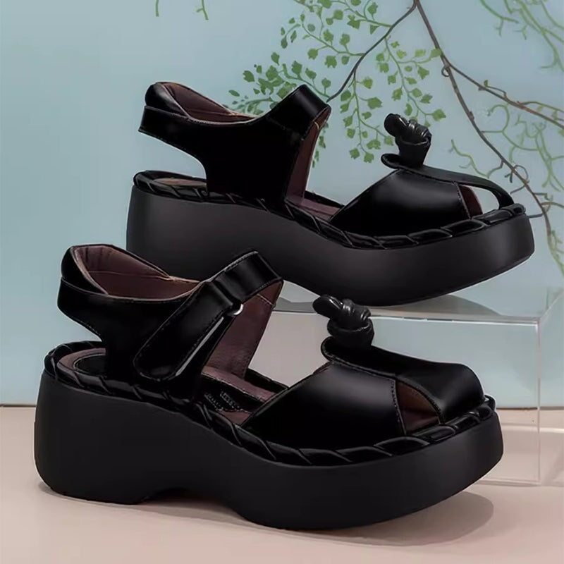 Retro Leather Ankle Strappy Sandals Handmade Closed Toe in Black