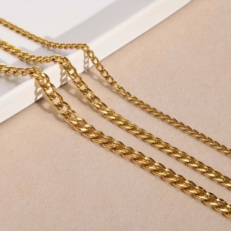 Minimalist Solid Color 201 Stainless Steel 304 Stainless Steel Gold Plated Plating Necklace