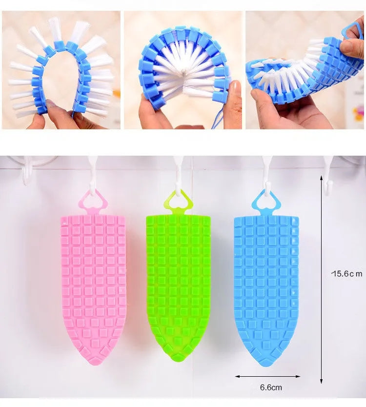 FLEXIBLE CLEANING BRUSH