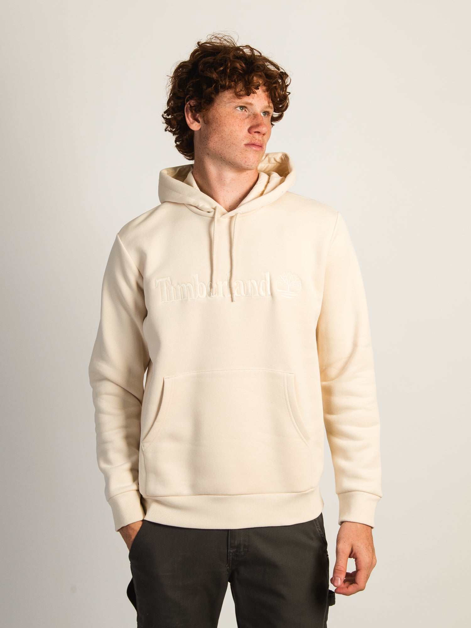 TIMBERLAND EMBROIDERED TONAL PULLOVER HOODIE