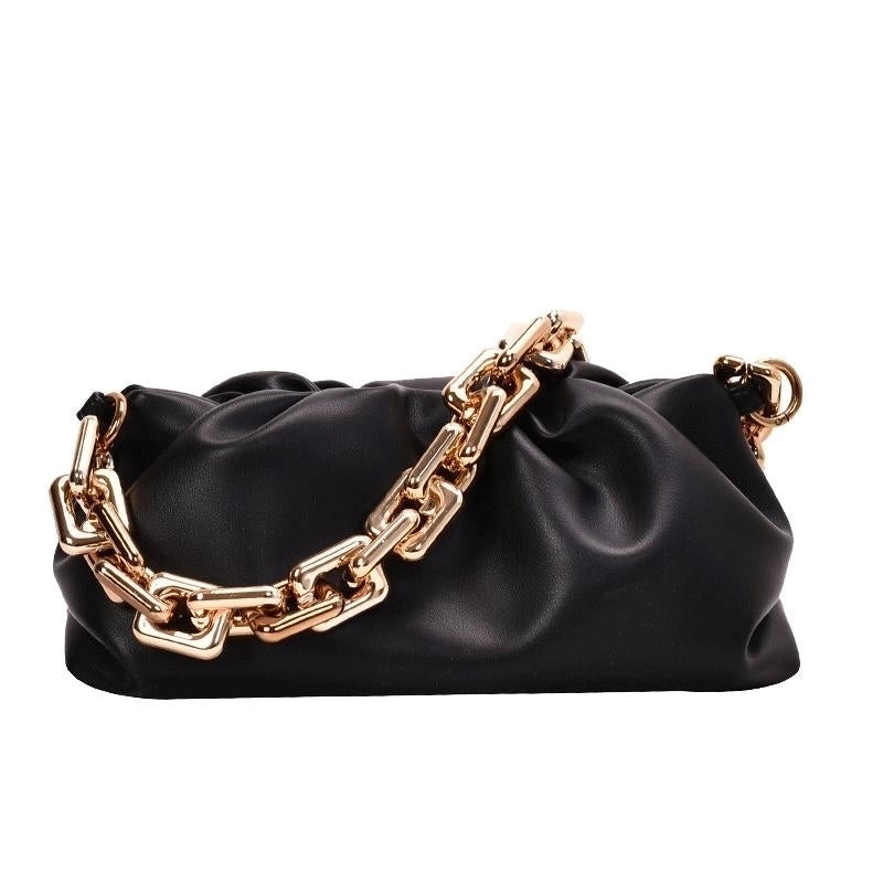 Spring New Fashion Thick Chain Cloud Bag Shoulder Portable Armpit Bag