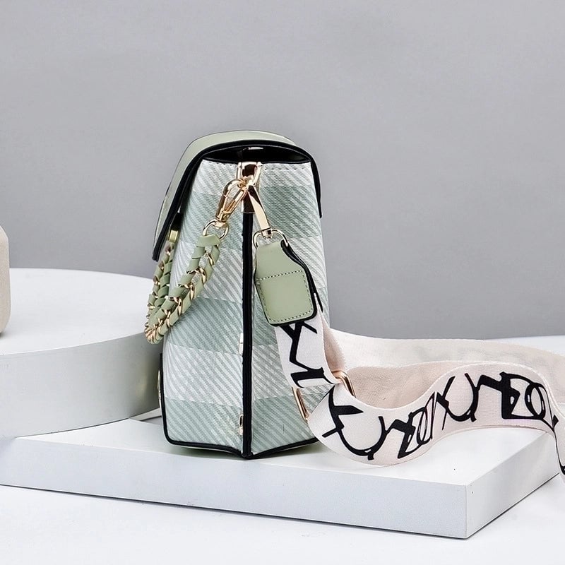 Women's Small Pu Leather Color Block Lattice Streetwear Square Magnetic Buckle Crossbody Bag