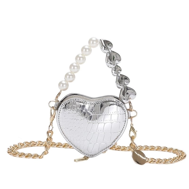 Women's Mini All Seasons Pu Leather Solid Color Vintage Style Heart-shaped Zipper Handbag