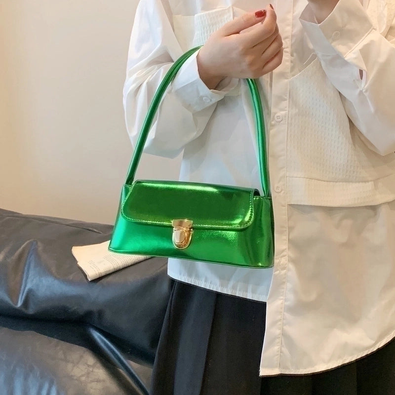Women's Small All Seasons Pu Leather Solid Color Basic Streetwear Square Lock Clasp Shoulder Bag Square Bag Underarm Bag