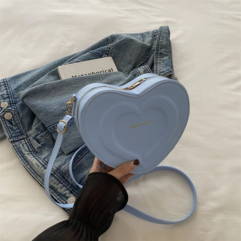Personalized. Stylish And Simple Indentation Contrast Color Heart Bag  Autumn New Trendy Pure Color Trendy Shoulder Messenger Bag