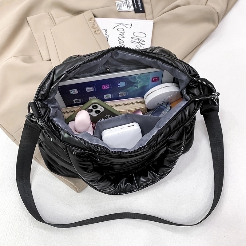 Women's Medium Autumn&winter Nylon Vintage Style Handbag