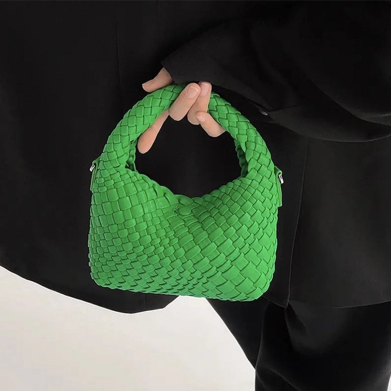 Women's Pu Leather Solid Color Classic Style Weave Dumpling Shape Magnetic Buckle Handbag