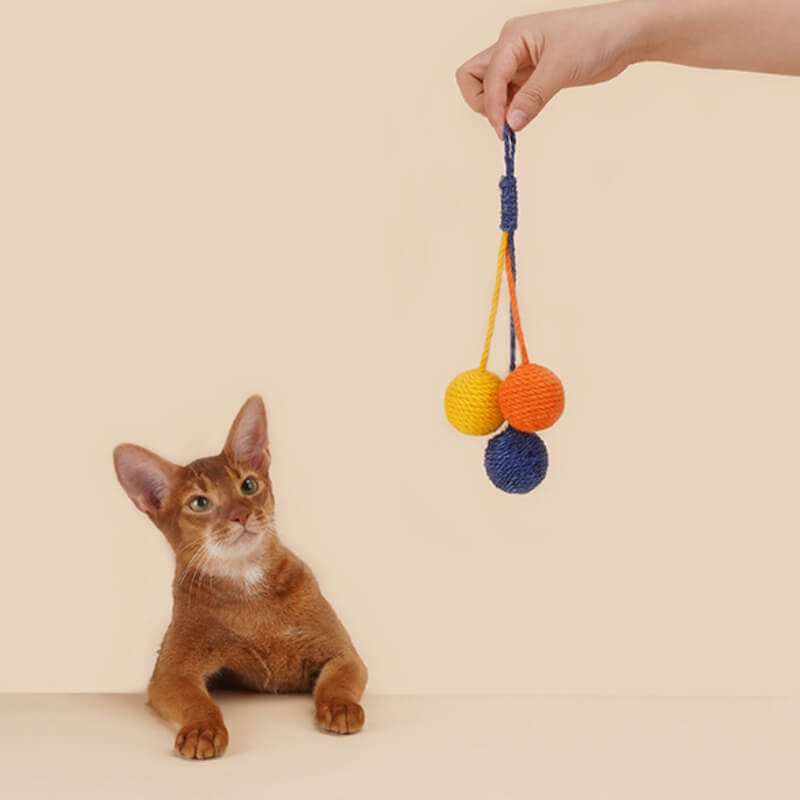 Durable Chew-Resistant Sisal Rope Ball Cat Interactive Toy