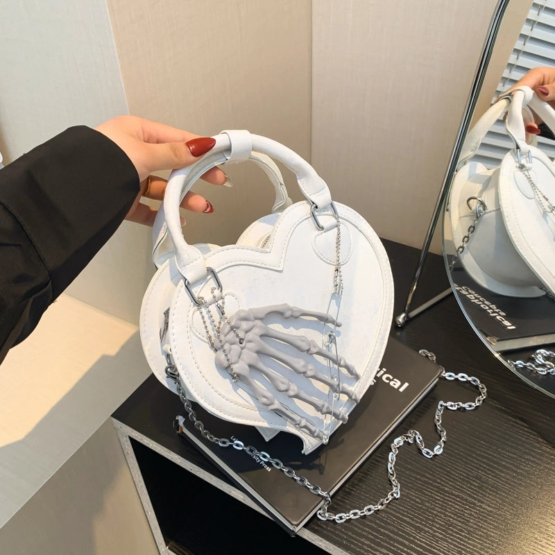 Women's Medium Pu Leather Solid Color Vintage Style Heart-shaped Zipper Crossbody Bag