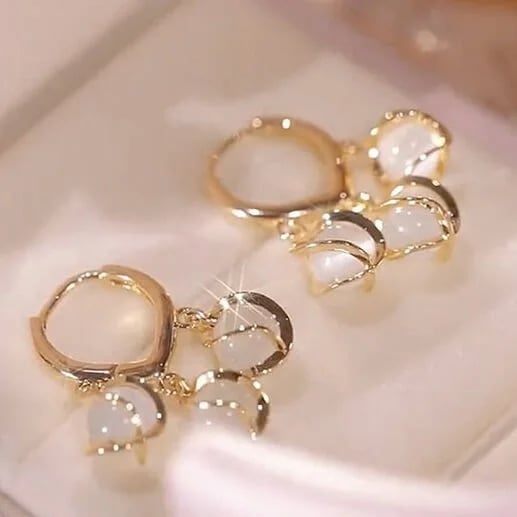 (🎁2024 New Year Hot Sale🎁)Small fresh temperament simple ear buckle