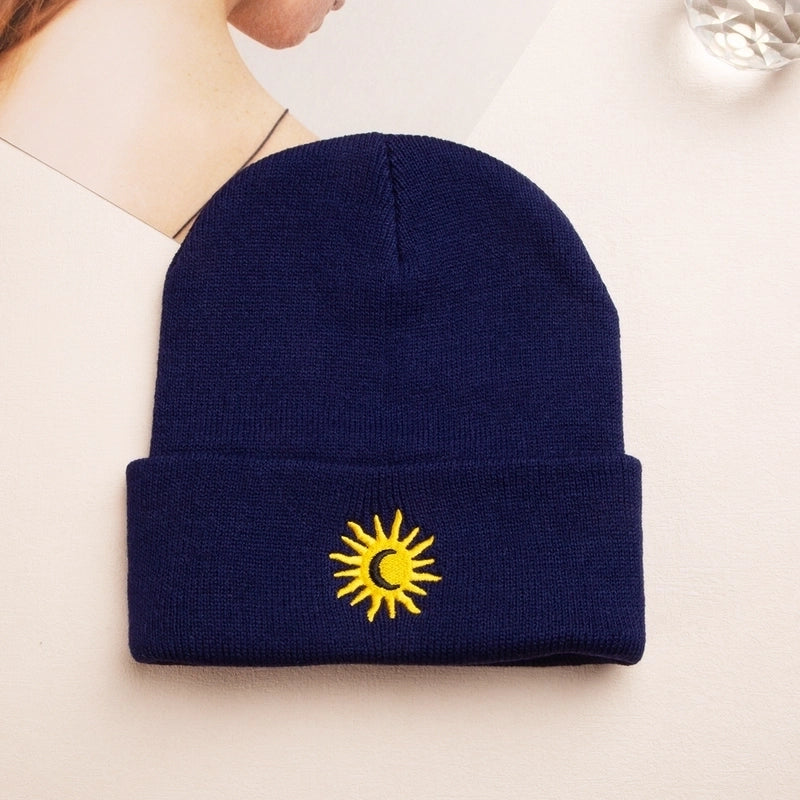 Unisex Exaggerated Sun Plush Eaveless Wool Cap