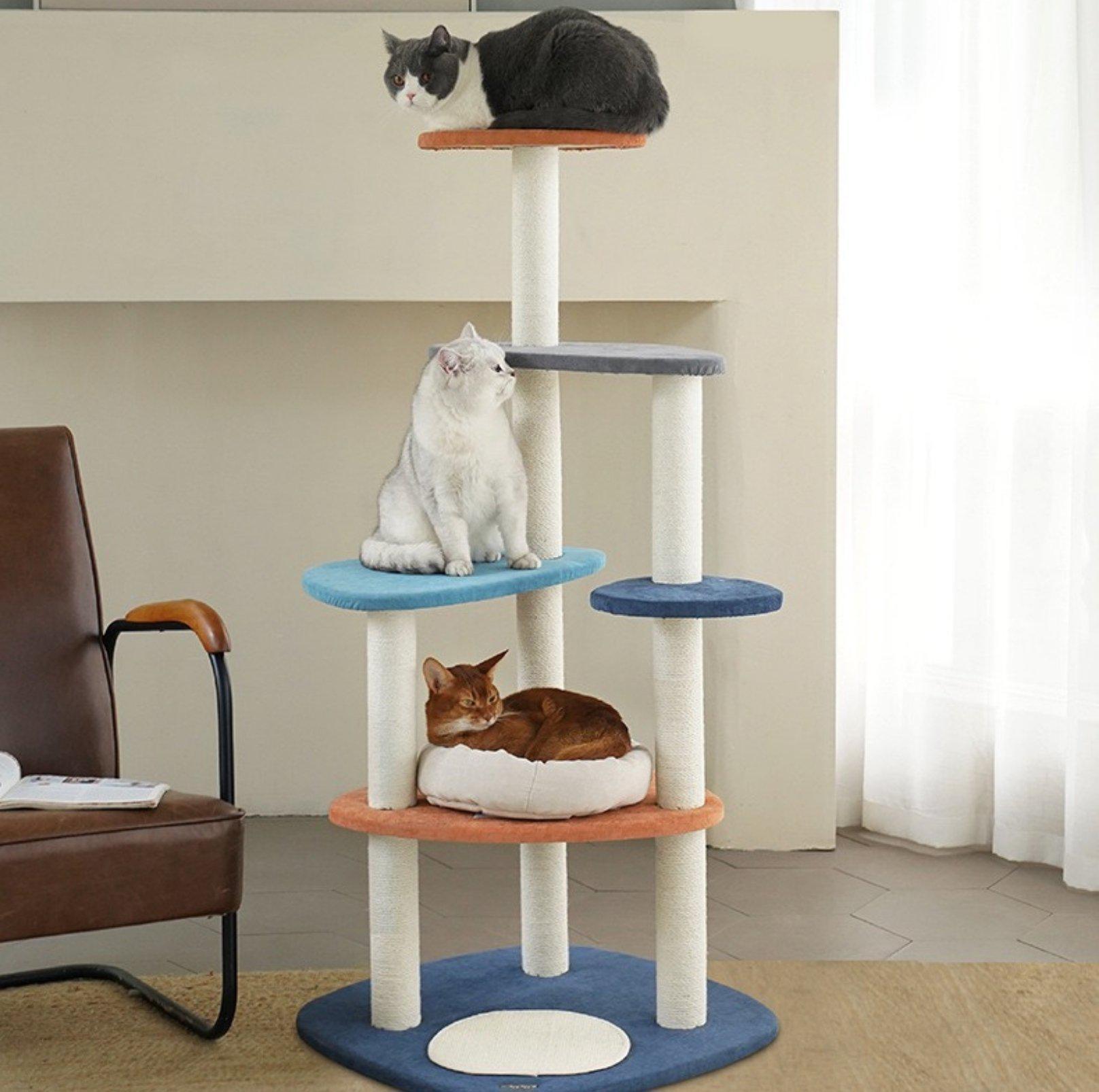 ZeZe Abstract Cat Tree with Multiple Platforms