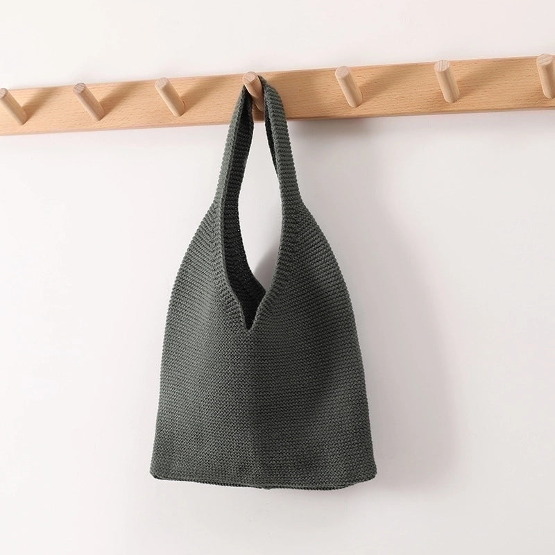 Supply New Fashion Tide Vest Knitted Handbag Korean Creative Simple Handbag