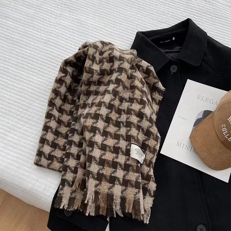 New Plaid Autumn And Winter White Scarf Women's  Atmosphere Warm Soft Tassel Shawl Scarf