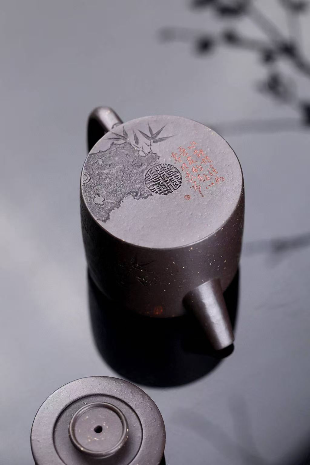 Yixing purple clay teapot from China