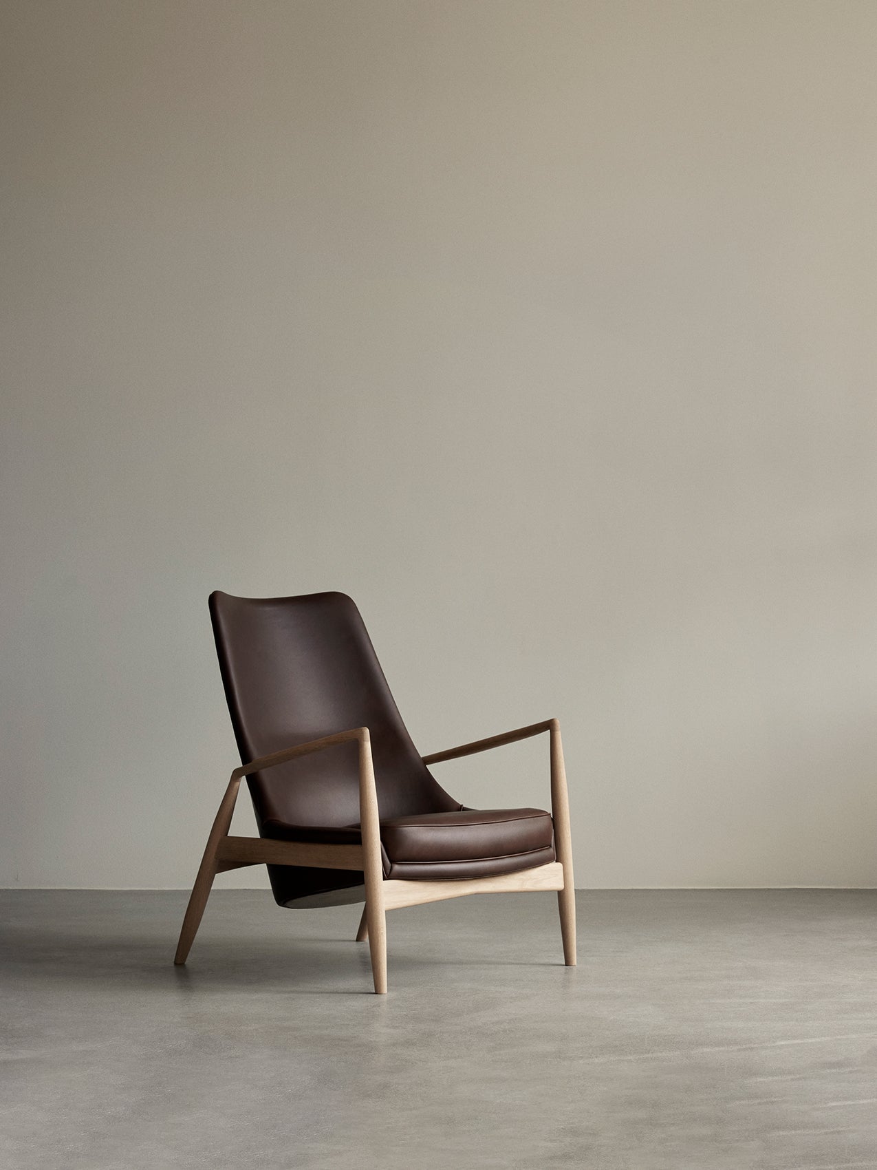 The Seal Lounge Chair. High Back