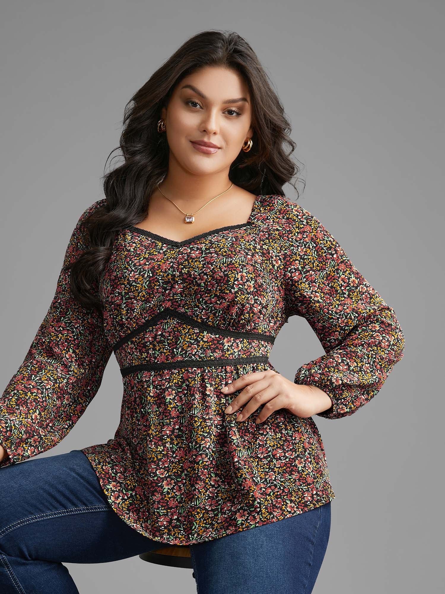Ditsy Floral Woven Ribbon Gathered Blouse