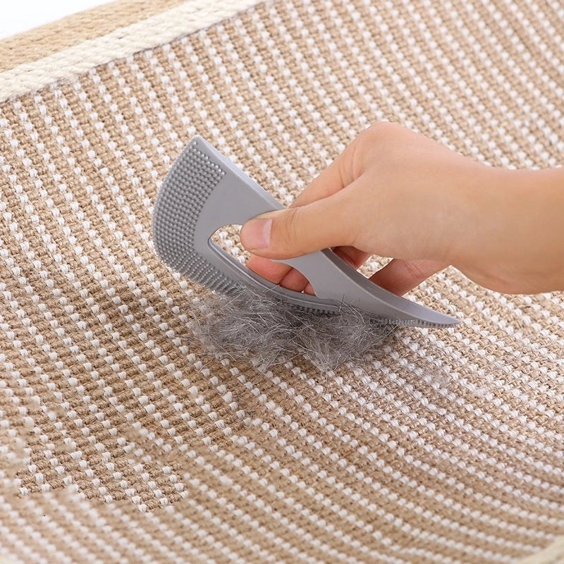 Elegant Minimalist Silica Gel Solid Color Pet Grooming Tools
