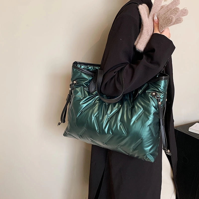 Women's Nylon Color Block Vacation Classic Style Sewing Thread Square Zipper Tote Bag