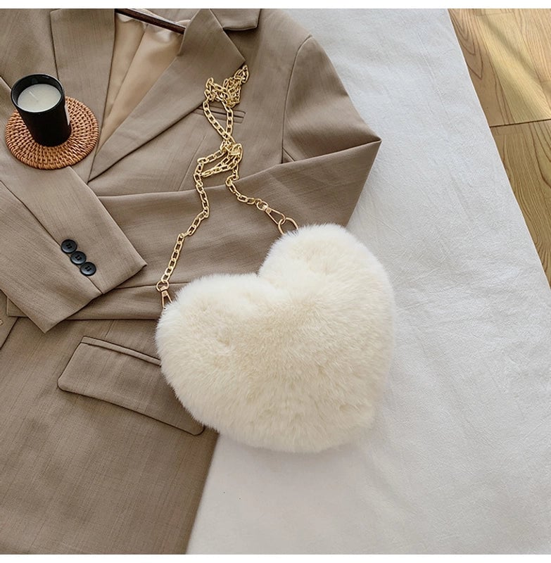 Women's Small Plush Solid Color Streetwear Heart-shaped Zipper Shoulder Bag Crossbody Bag