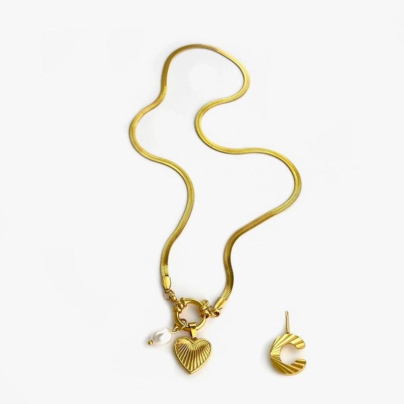 Minimalist Commute Letter Heart Shape 316L Stainless Steel  Freshwater Pearl 18K Gold Plated Stainless Steel Necklaces