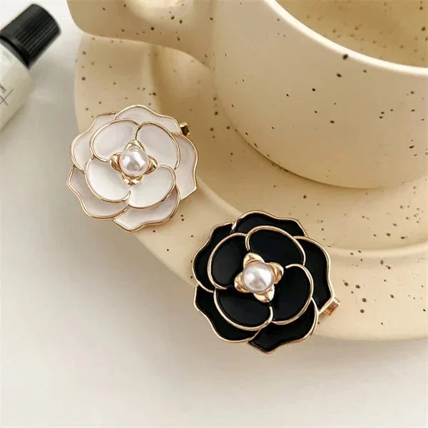 🔥Camellia Scarf Buckle