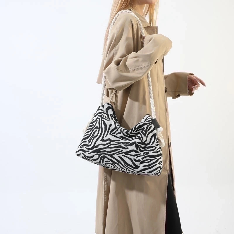 Women's Canvas Zebra Oil Painting Leopard Basic Sewing Thread Square Zipper Shoulder Bag Crossbody Bag