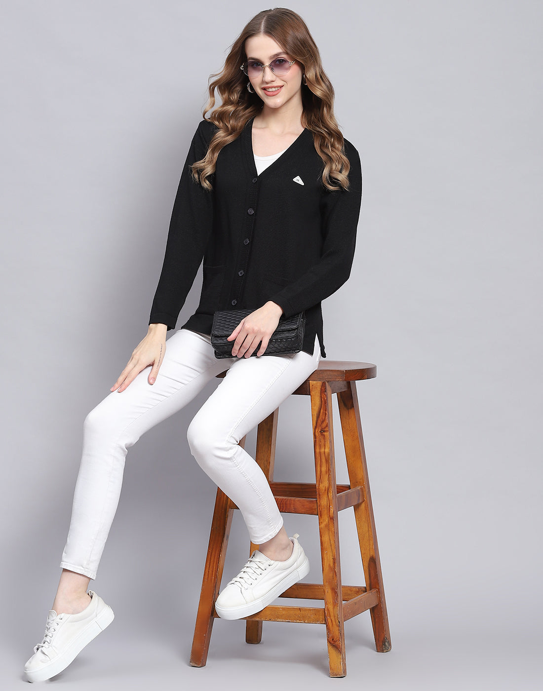 Women Black Solid V Neck Full Sleeve Cardigan