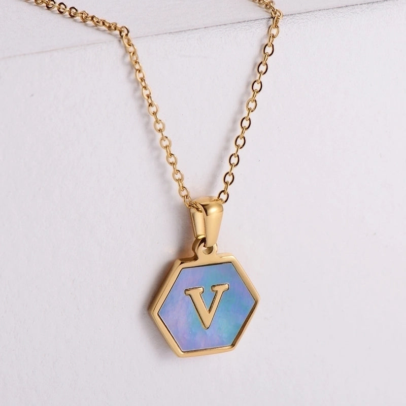 304 Stainless Steel 18K Gold Plated Minimalist Plating Letter Shell Pendant Necklace