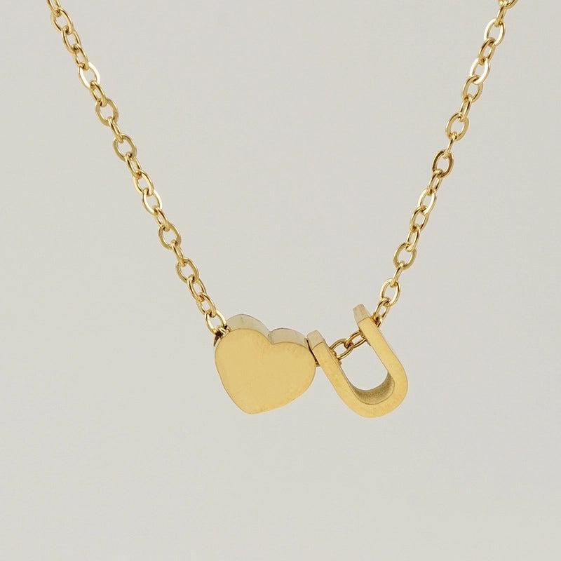 Fashion Letter Heart Shape 304 Stainless Steel 18K Gold Plated Gold Plated Stainless Steel Necklaces