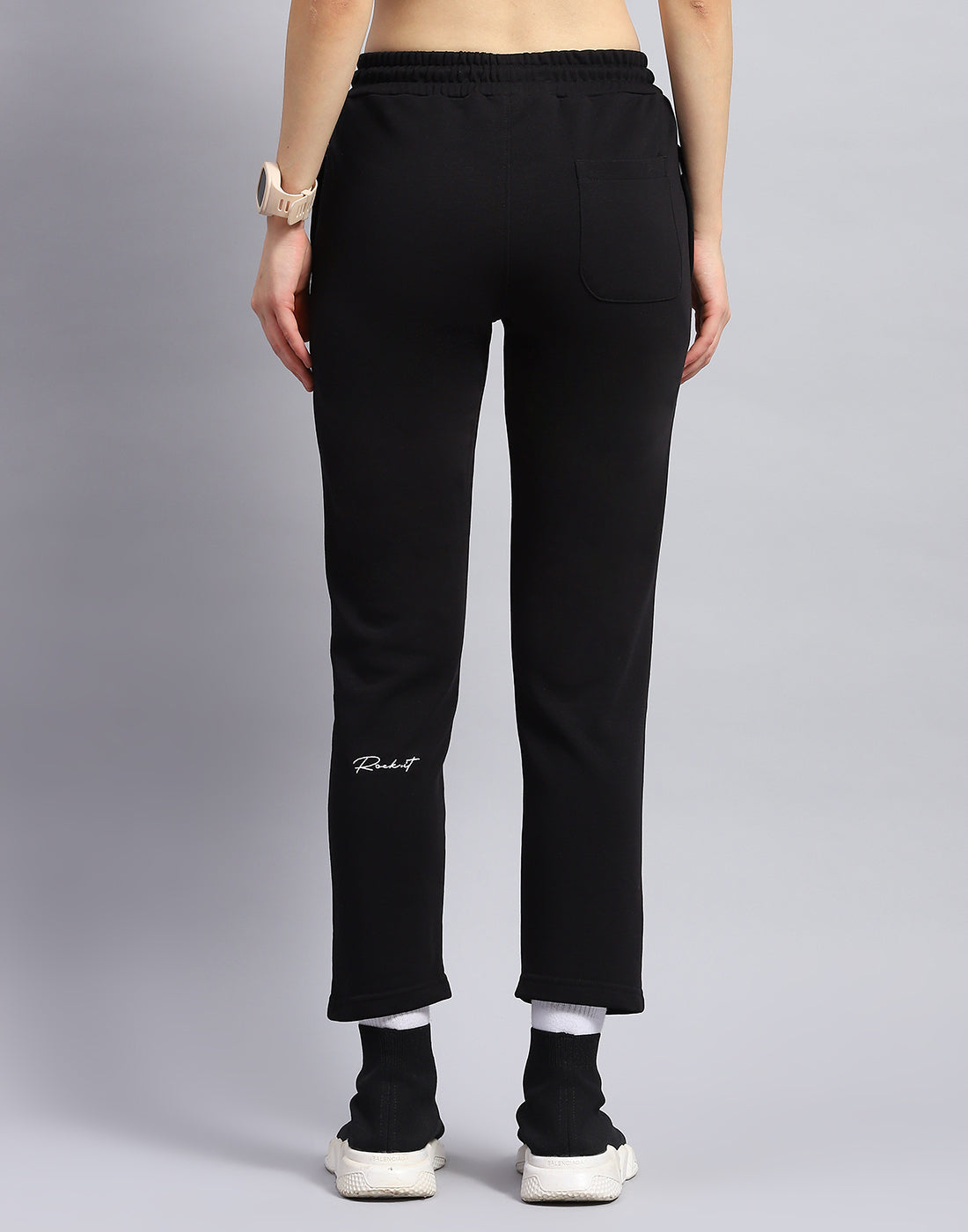 Women Black Solid Regular Fit Lower