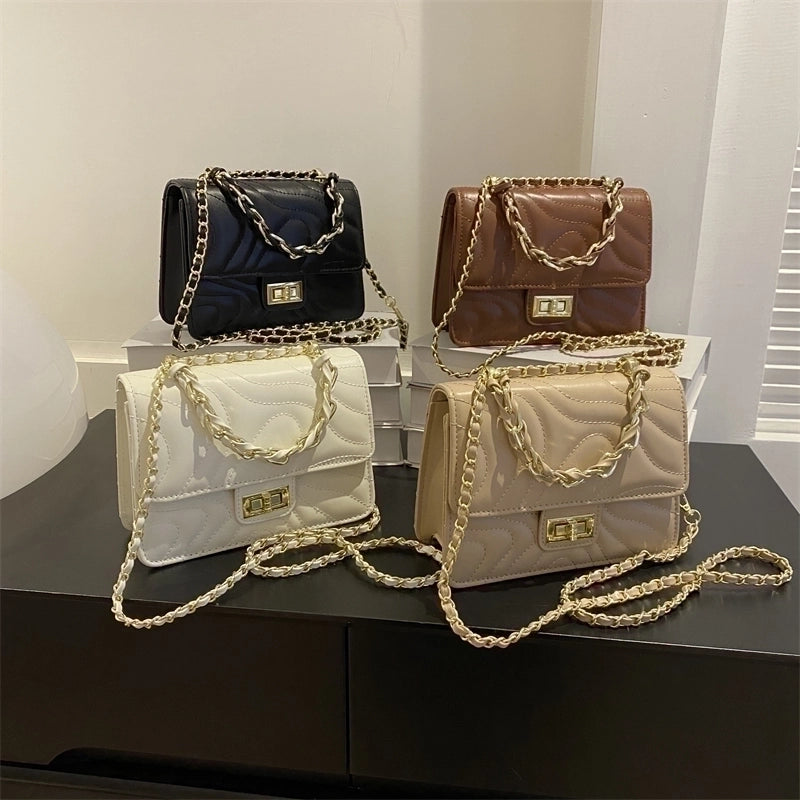 Women's Pu Leather Solid Color Streetwear Square Lock Clasp Handbag