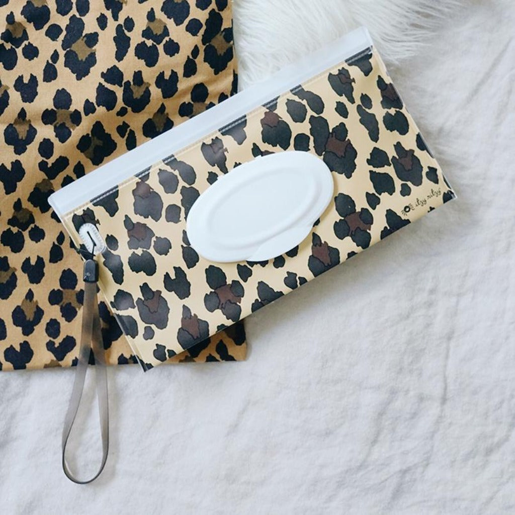 Take & Travel Pouch? Reusable Wipes Case