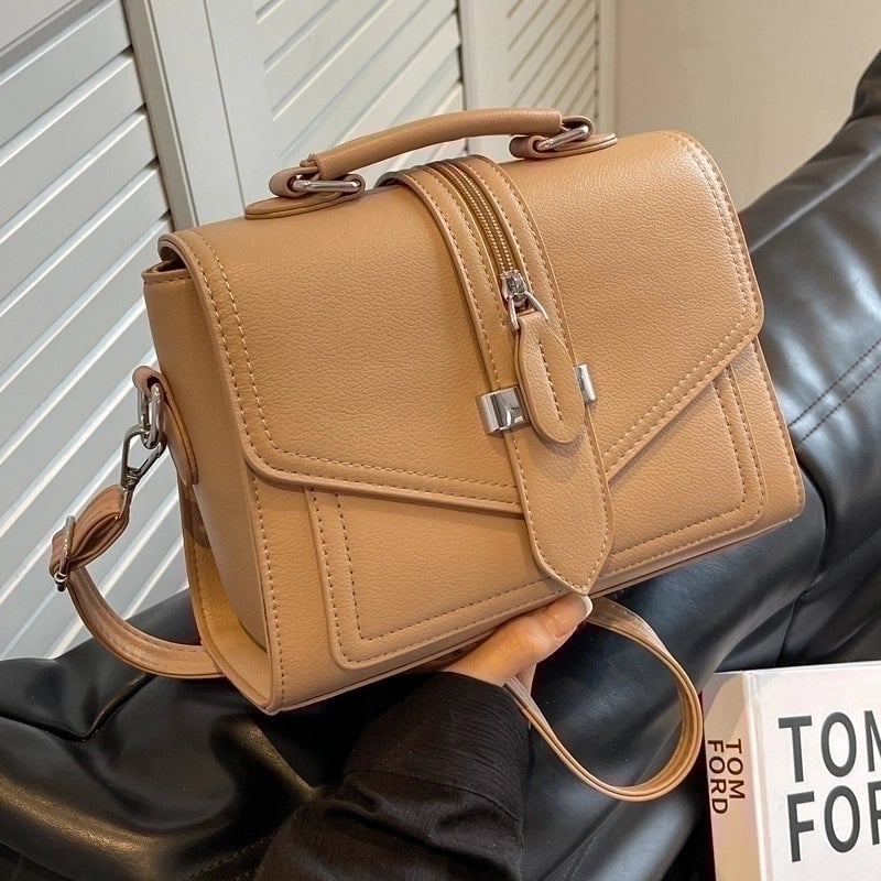 Women's Small All Seasons Pu Leather Classic Style Handbag