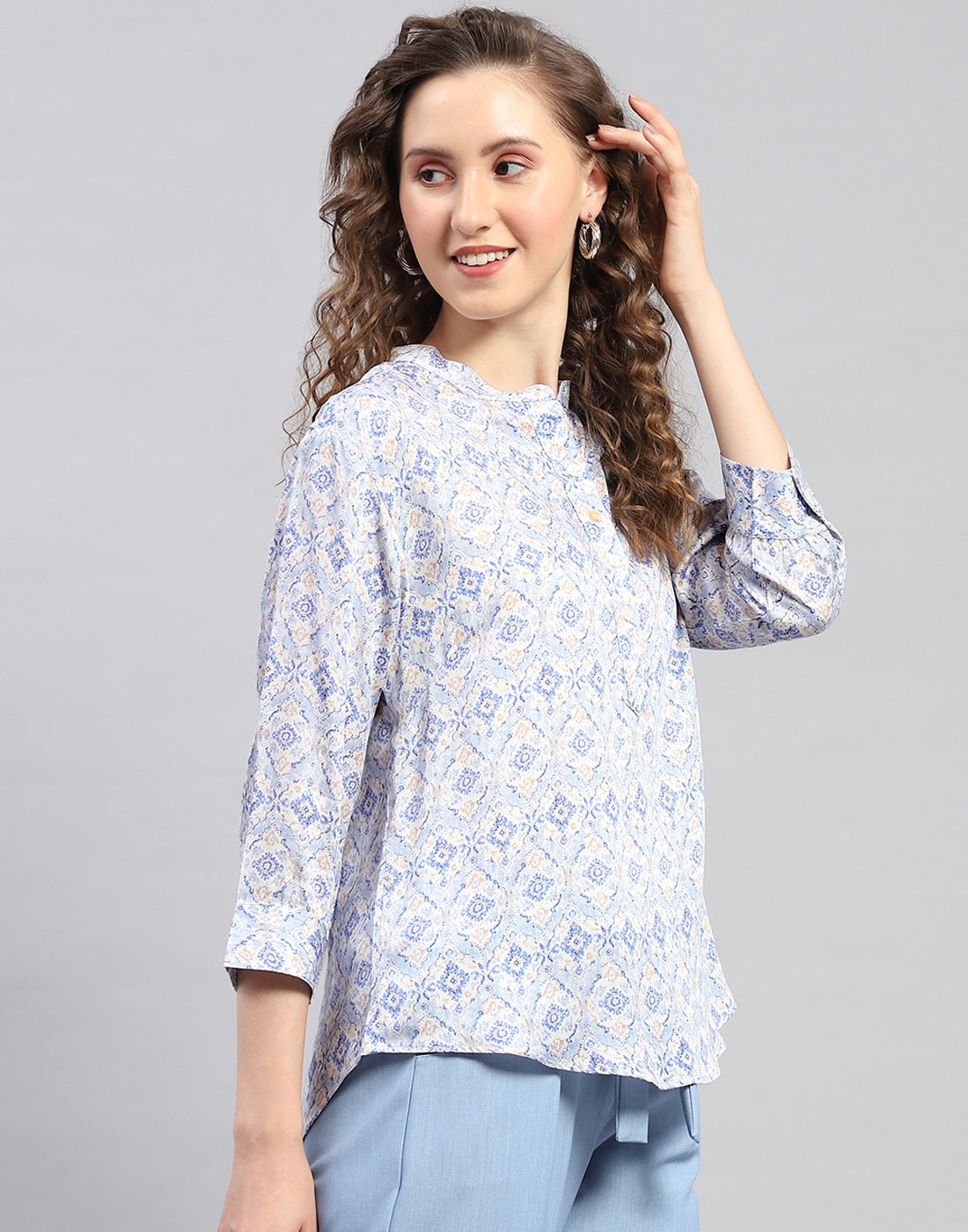 Women Sky Blue Printed  Mandarin Neck 3/4 Sleeve Top